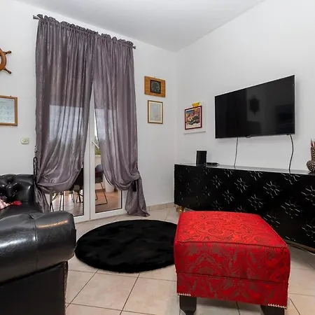 Seafront Luxury Two-bedroom In Sutivan, Brac Apartamento *