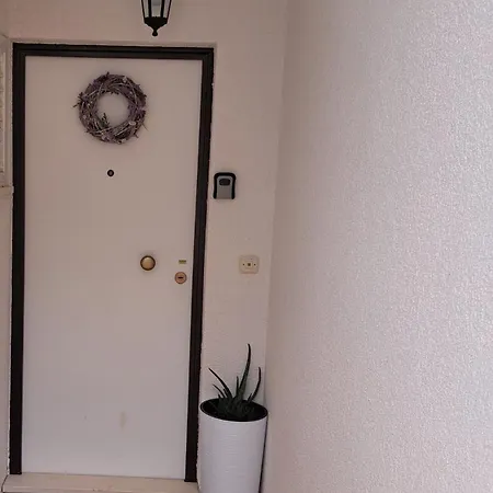 Apartamento Seafront Luxury Two-bedroom In Sutivan, Brac
