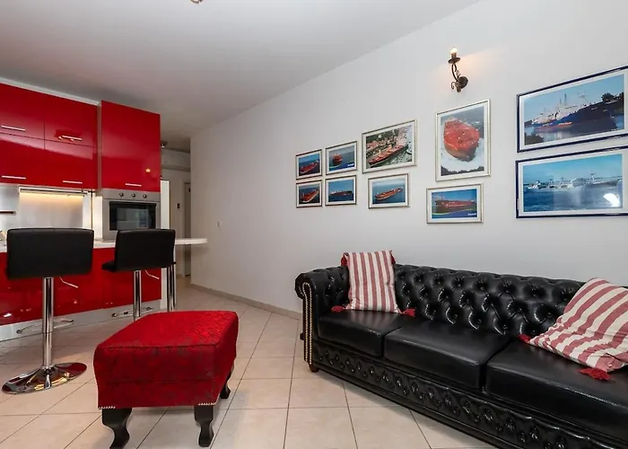 Seafront Luxury Two-bedroom In Sutivan, Brac Apartment Sutivan