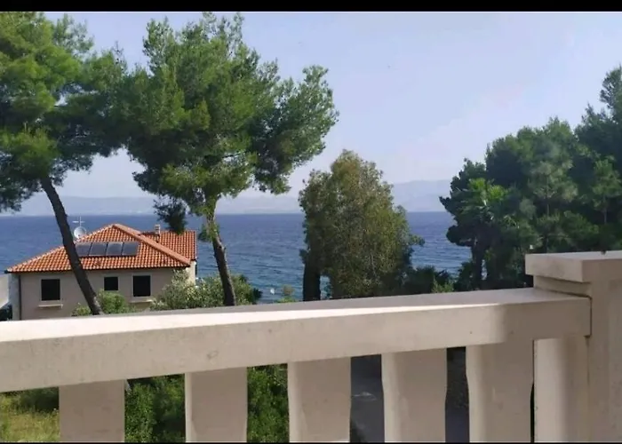 Seafront Luxury Two-bedroom In Sutivan, Brac Apartment Sutivan