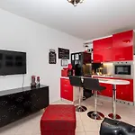 Daire Seafront Luxury Two-bedroom In Sutivan, Brac *