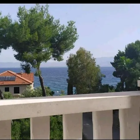 Seafront Luxury Two-bedroom In Sutivan, Brac Apartament Sutivan
