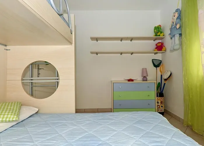Seafront Luxury Two-bedroom In Sutivan, Brac