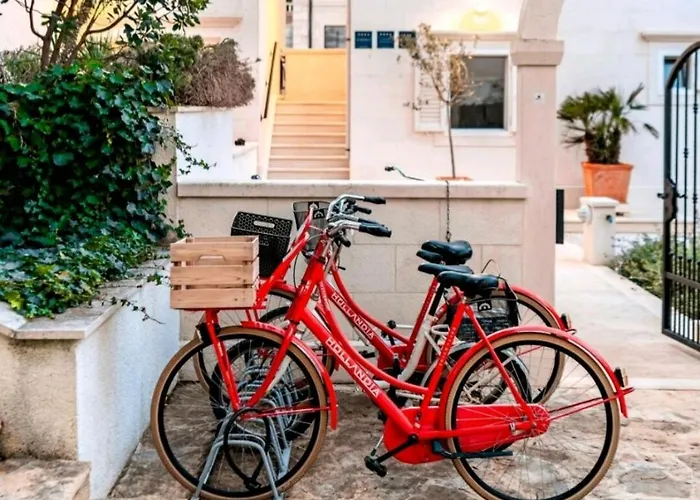 Seafront Luxury Two-bedroom In Sutivan, Brac Sutivan