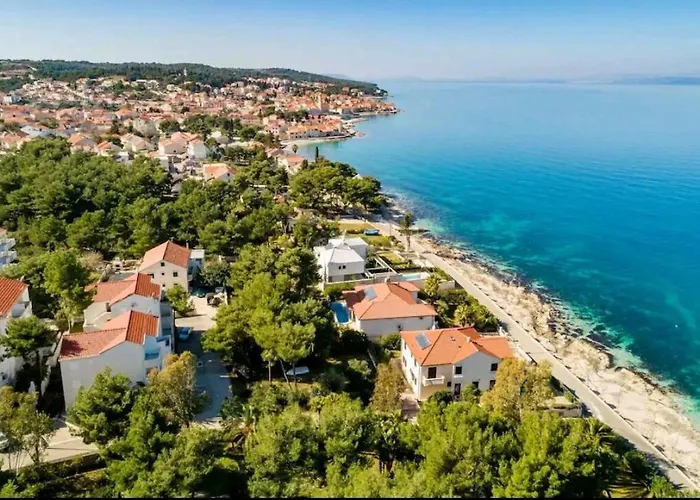 Seafront Luxury Two-bedroom In Sutivan, Brac Sutivan